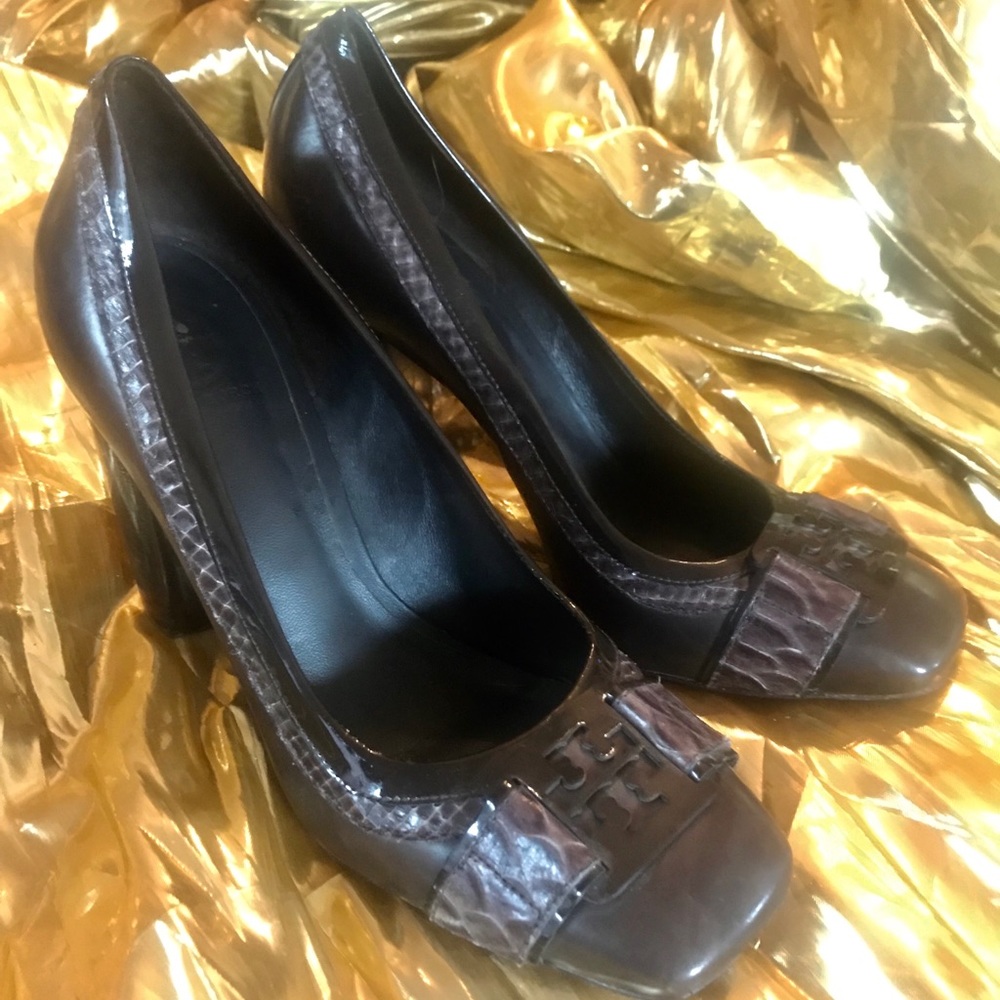 Tory Burch Hell Pumps